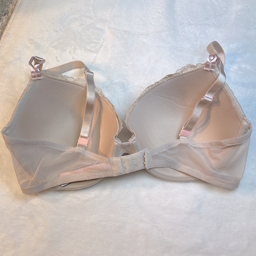 Victoria’s Secret Lined Demi Pale Pink Bra. Lace cups in Size 36D. EUC - Picture 3 of 6